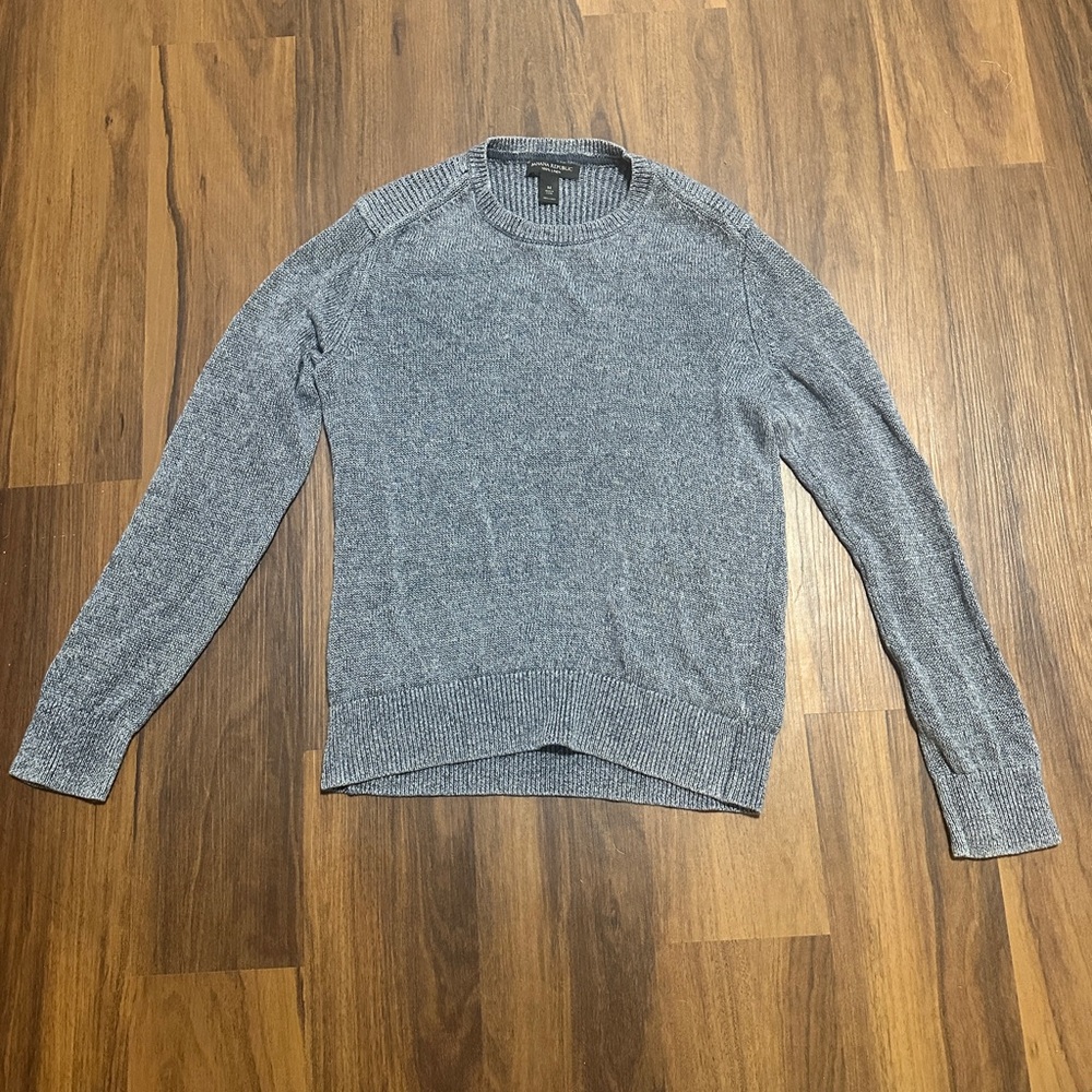 Banana Republic Men's Navy 100% Linen Crewneck Sweater